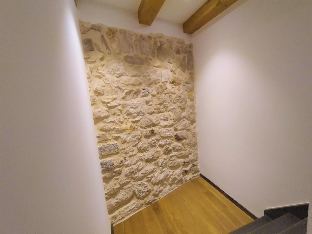 Luxury Apartment - Old Soul With A New Heart Црес Екстер'єр фото