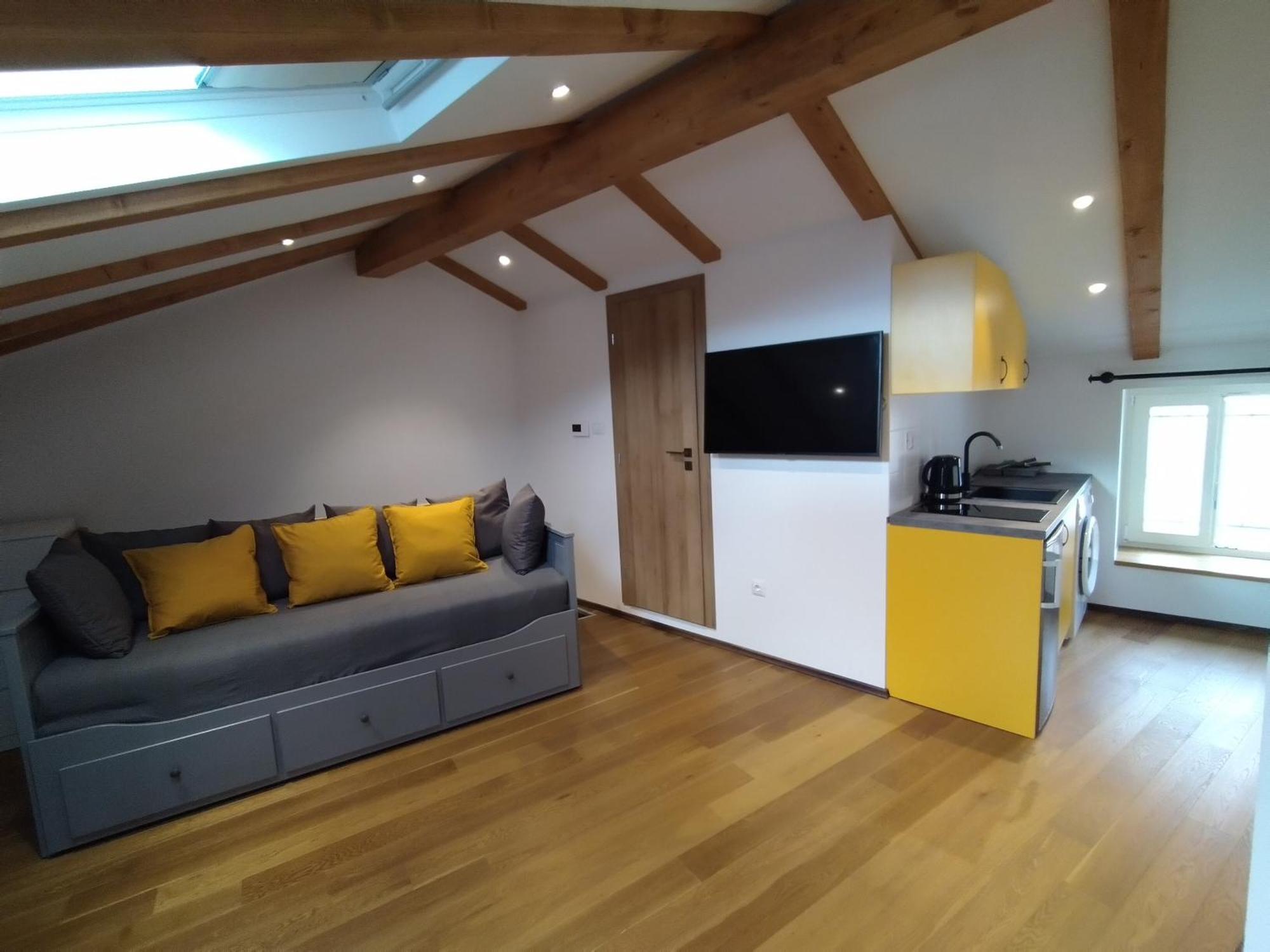 Luxury Apartment - Old Soul With A New Heart Црес Екстер'єр фото